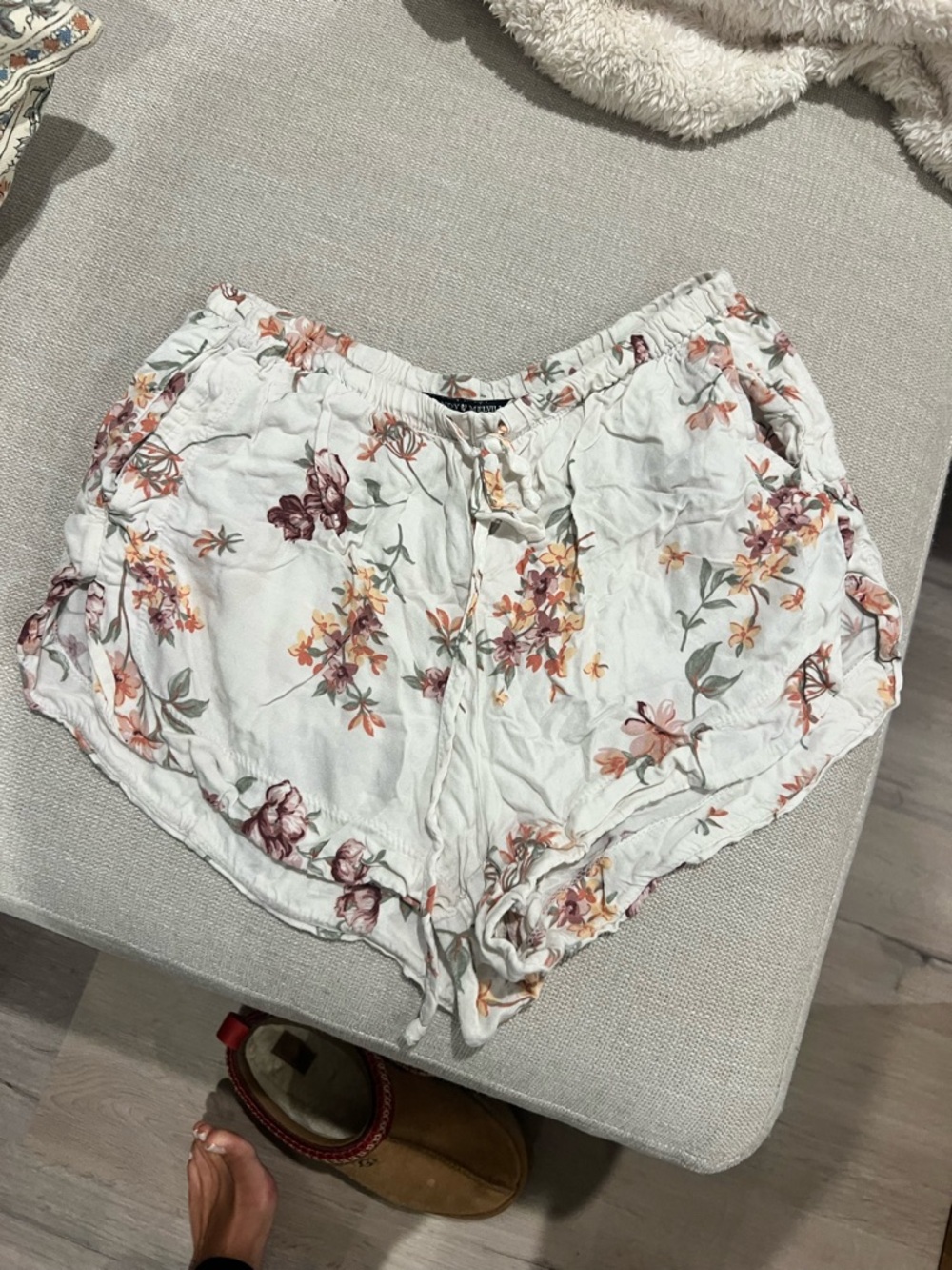 Brandy Melville White Floral Drawstring Shorts